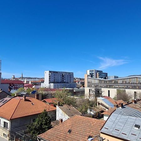 Unique City View Apartment Balcony & Parking Space Cluj-Napoca Buitenkant foto